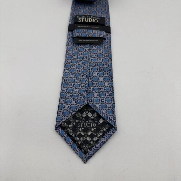 Lot 3 Mens Silk Classic Ties Izod Daniel De Fasson Rooster Blue Red New - Picture 5 of 16